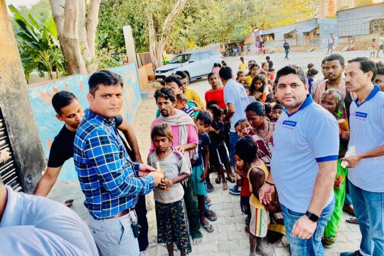 Bharosa Aahar muhim — ration distribution